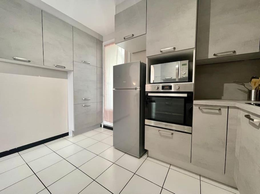 Duplex 70M2 - Vue Cite Medievale - Parking Gratuit Carcasona Exterior foto