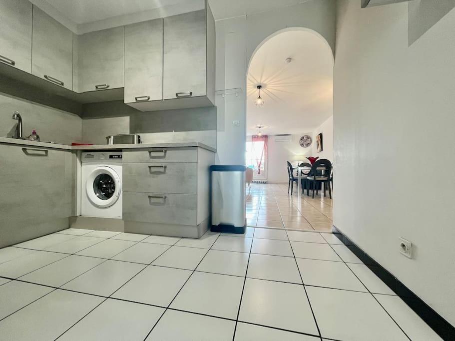 Duplex 70M2 - Vue Cite Medievale - Parking Gratuit Carcasona Exterior foto